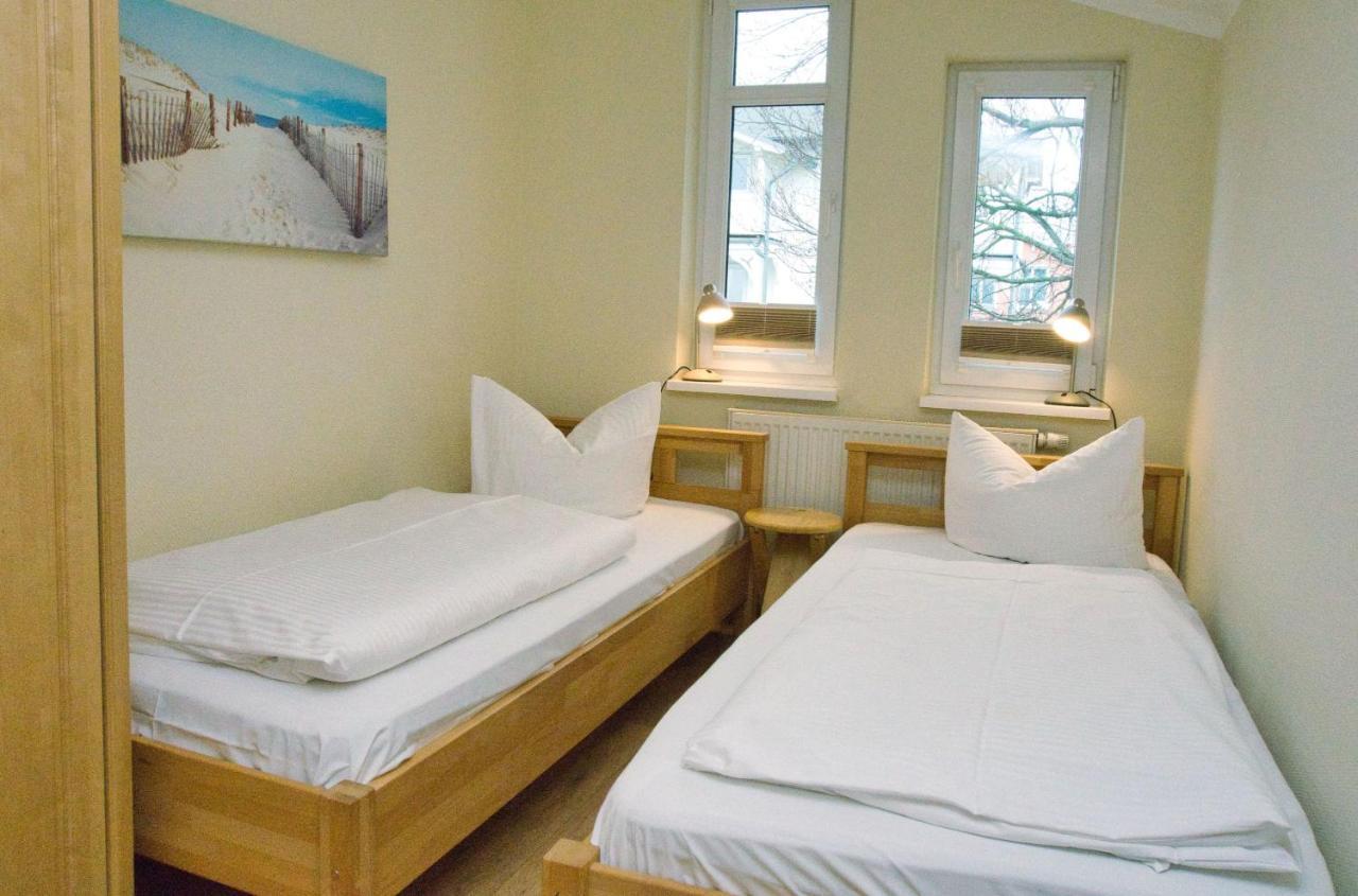 Mit Meerblick Und Balkon, Gratis Nutzung Vom Ahoi Erlebnisbad Und Sauna In Sellin - Meeresblick Fewo 39 Goehren  Eksteriør billede